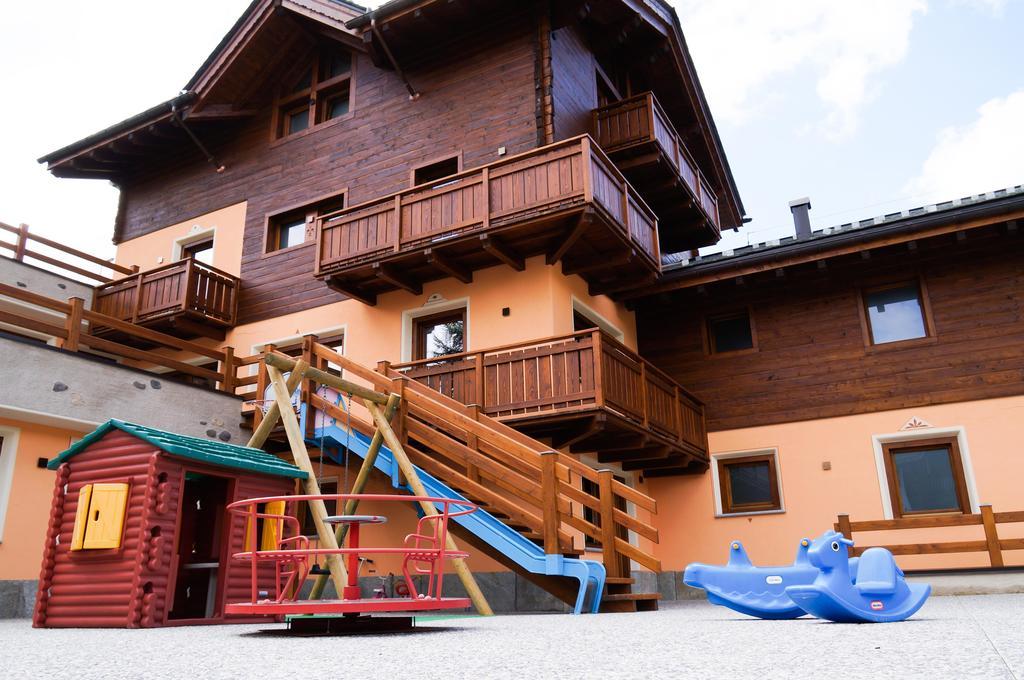 Residence Baita Cusini Livigno Exterior photo